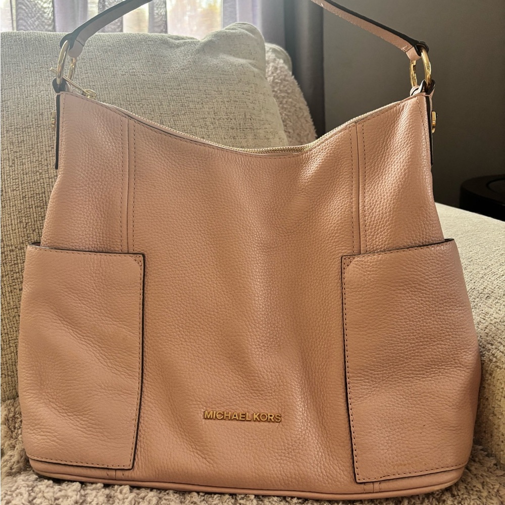 Michael Kors Anita Large Shoulder Bag